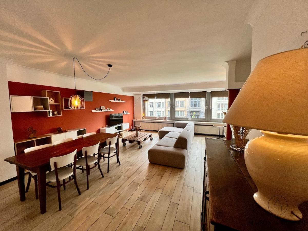 L 'ecrin Sauveniere - Hypercentre Avec Parking Gratuit Appartement Luik